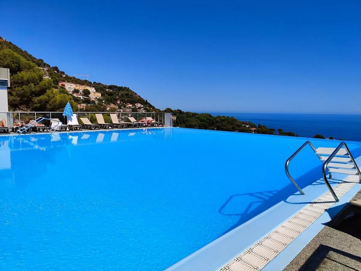 Le Coq -Splendide Vue -Magnifique Piscine -Parking Apartment Cap-d'Ail 0*,  France